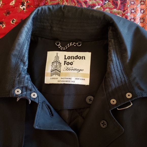 London Fog hip length raincoat w/liner size L - Picture 4 of 6